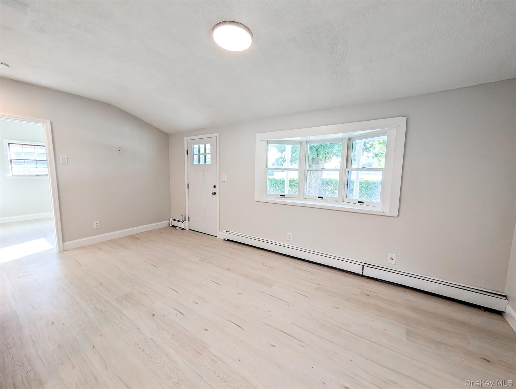 29 Boulevard Avenue, Central Islip, NY 11722