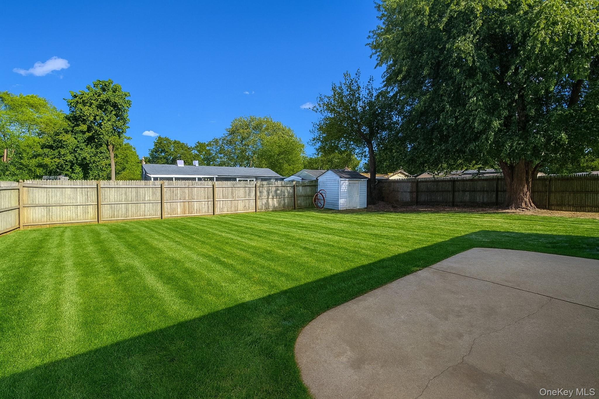 29 Boulevard Avenue, Central Islip, NY 11722