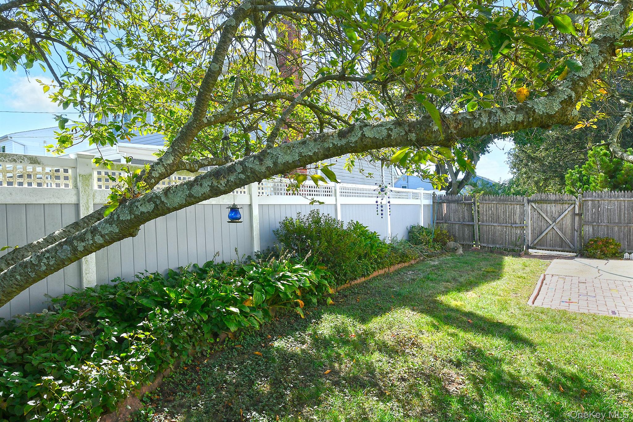 69 Schoolhouse Road, Levittown, NY 11756