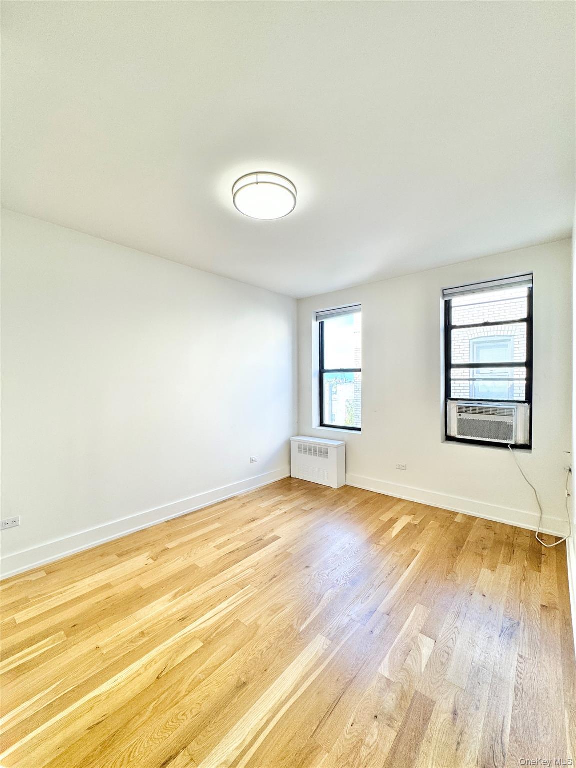 32-86 33rd Street # F8, Astoria, NY 11106