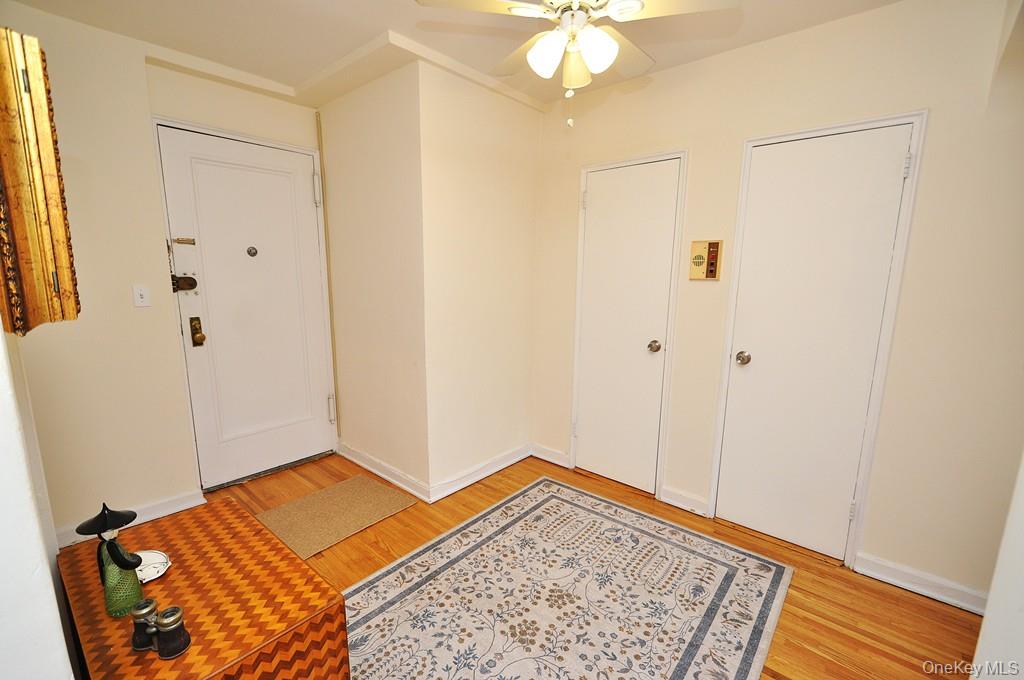 142 Garth Road # 5N, Scarsdale, NY 10583