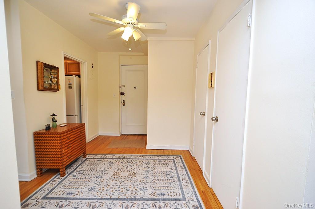 142 Garth Road # 5N, Scarsdale, NY 10583