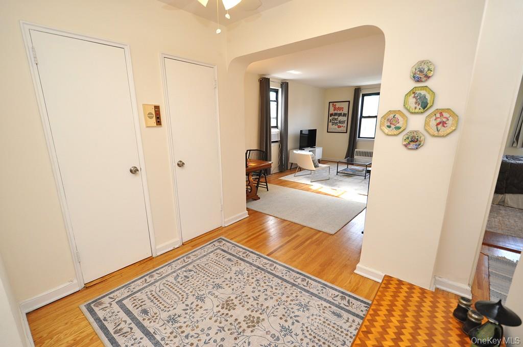 142 Garth Road # 5N, Scarsdale, NY 10583