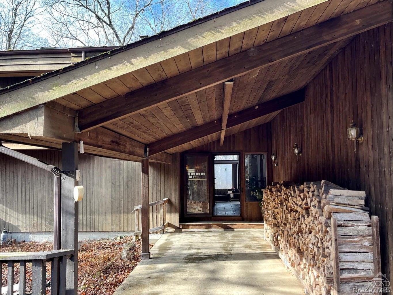 1557 Centre Road, Rhinebeck, NY 12572