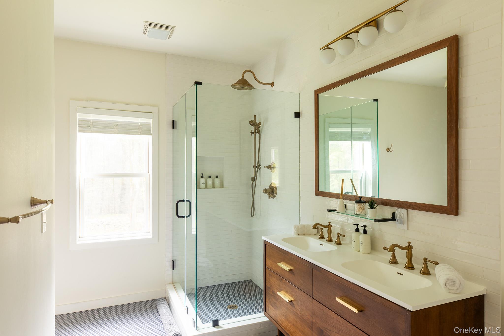 483 Acorn Hill Road, Olivebridge, NY 12461