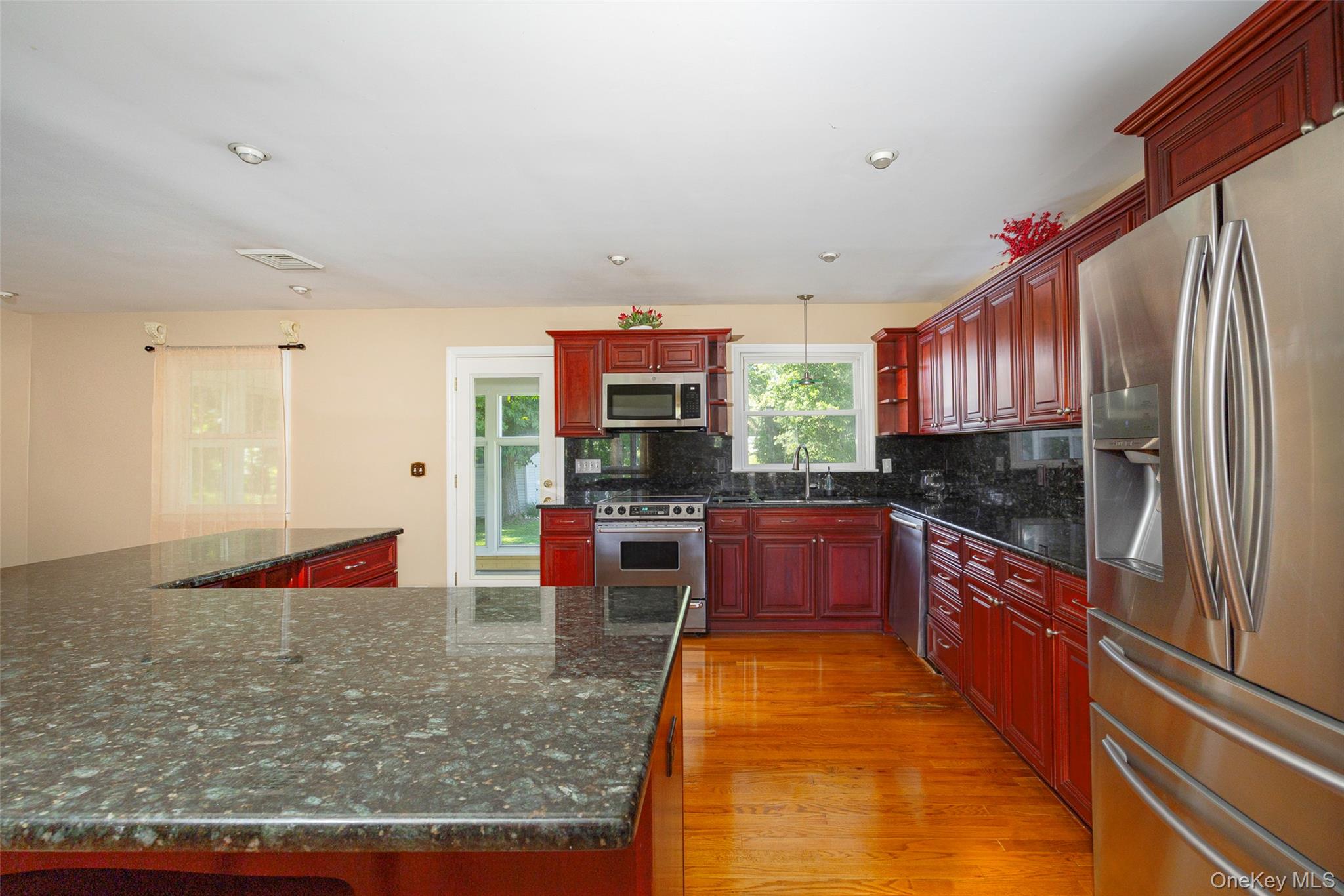 43 Briarcliff Avenue, Poughkeepsie, NY 12603