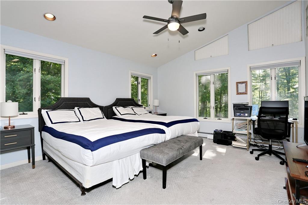 1 Emerald Drive, Pomona, NY 10970