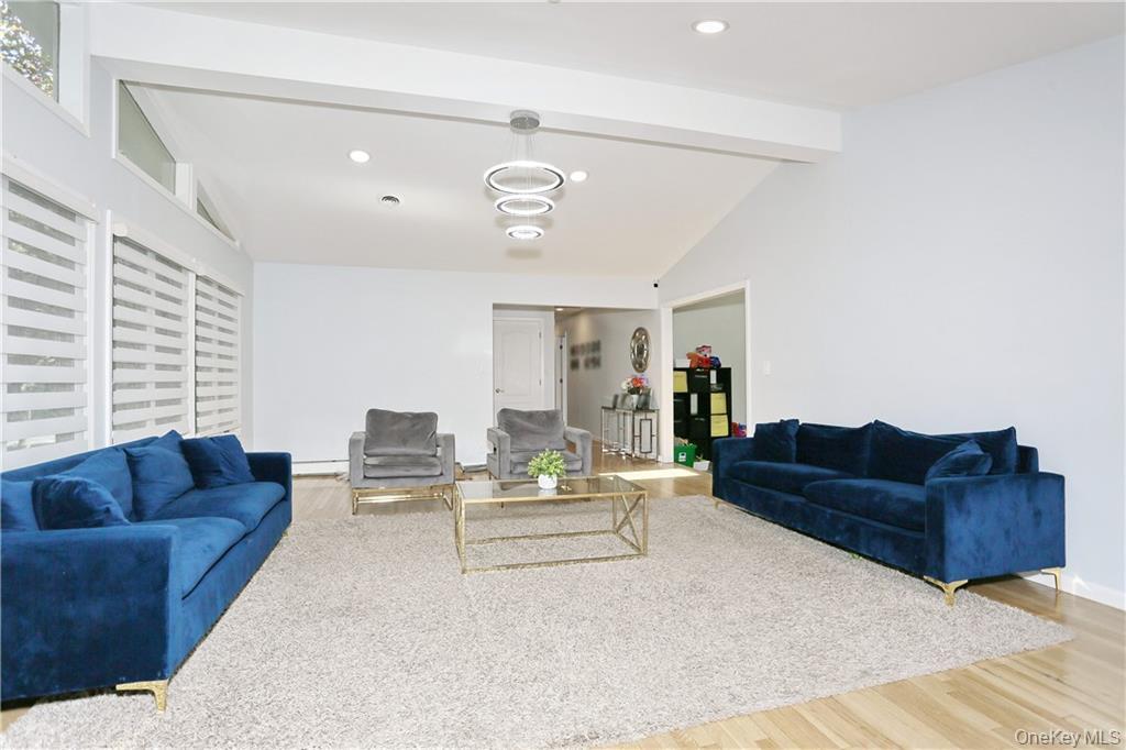 1 Emerald Drive, Pomona, NY 10970