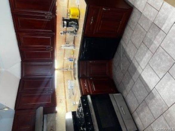 4919 169th Street, Fresh Meadows, NY 11365