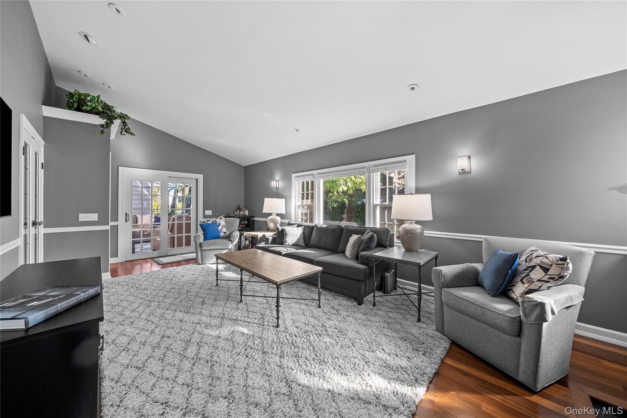 156 Cabot Road, Massapequa, NY 11758