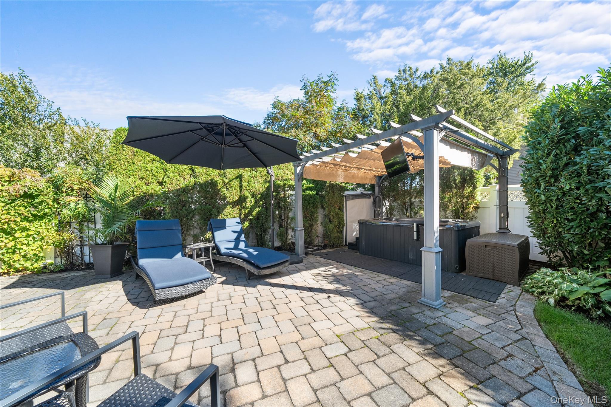 156 Cabot Road, Massapequa, NY 11758