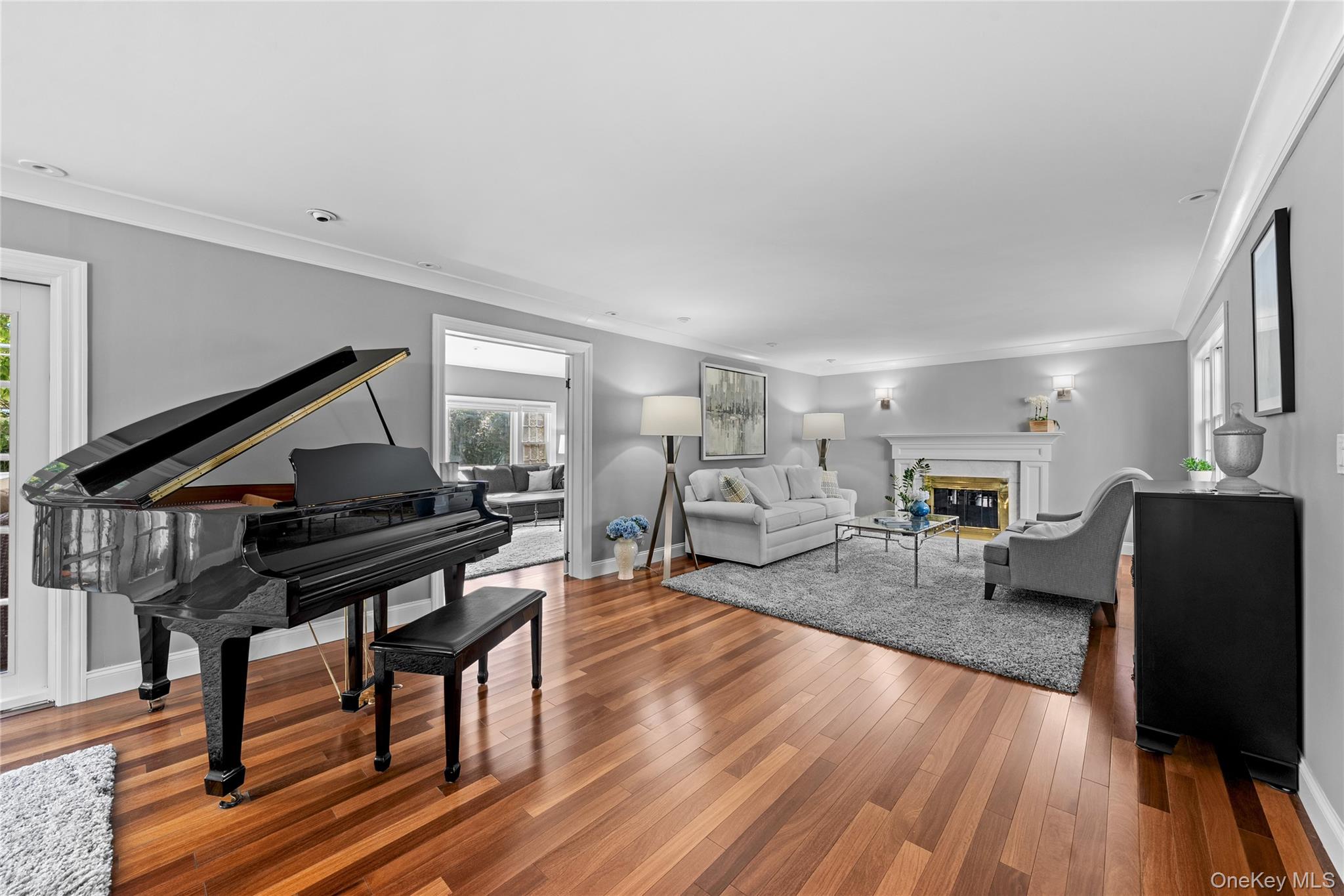 156 Cabot Road, Massapequa, NY 11758