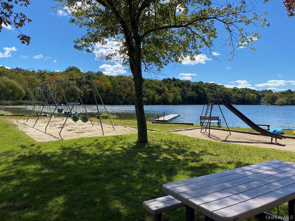 9 Cottage Lane, North Salem, NY 10560