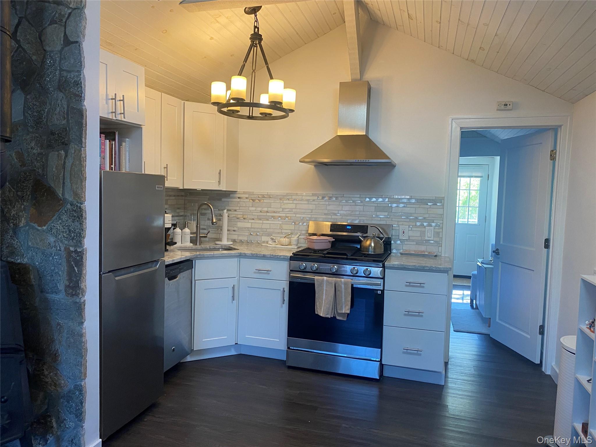 9 Cottage Lane, North Salem, NY 10560