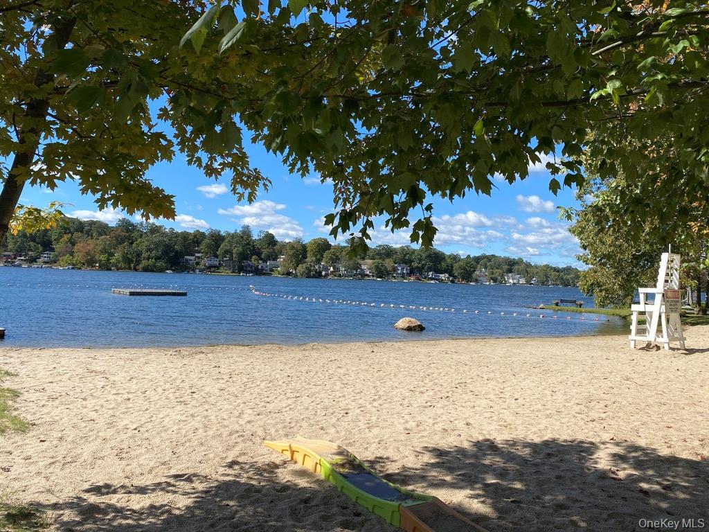 9 Cottage Lane, North Salem, NY 10560