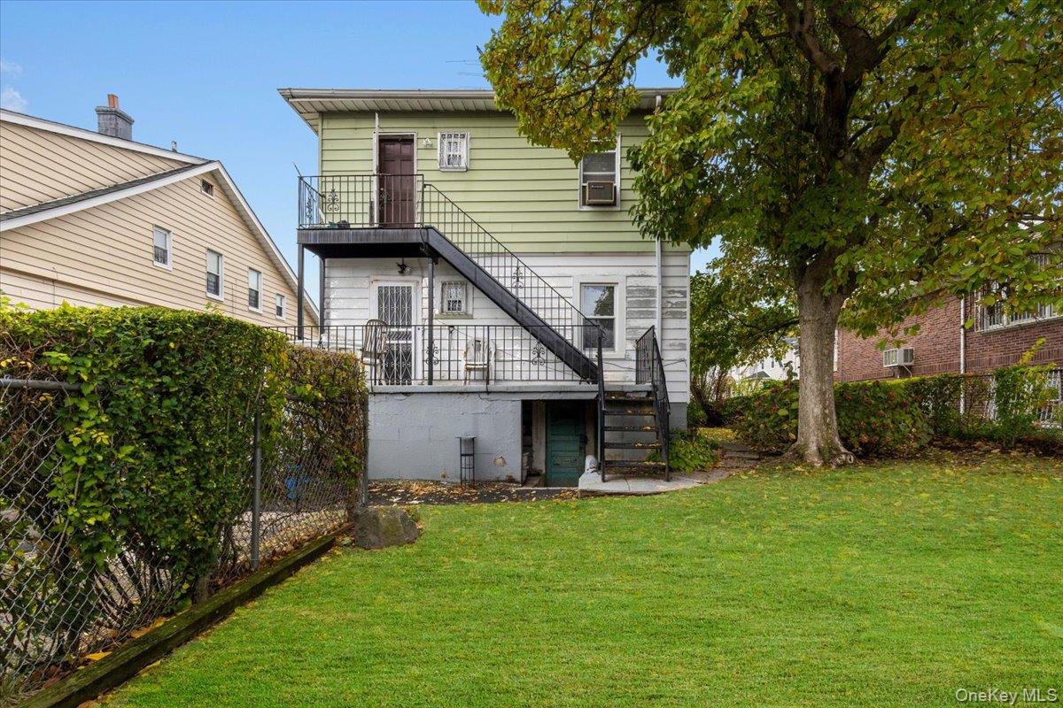 4534 Hoxie Street, Bronx, NY 10470