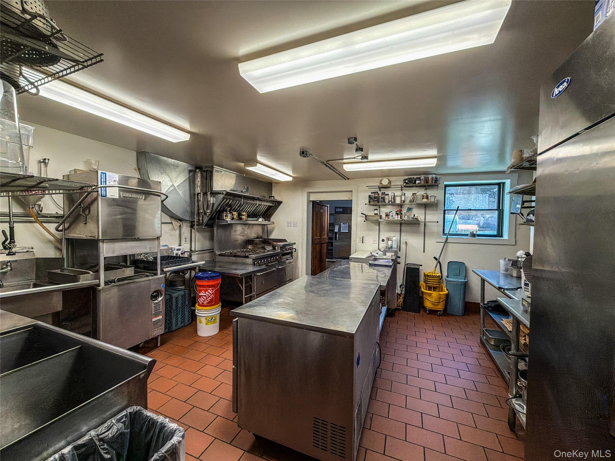 16 Upper Main Street, Callicoon, NY 12723