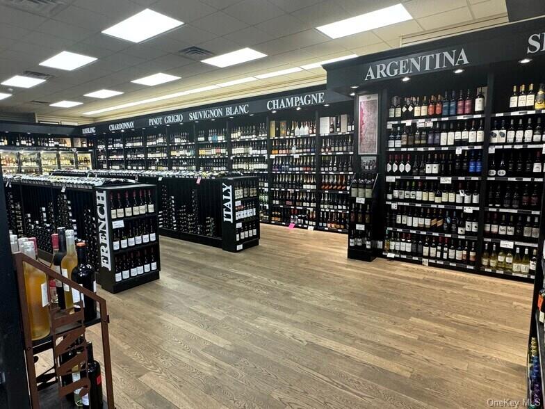 800 E Boston Post Road, Mamaroneck, NY 10543