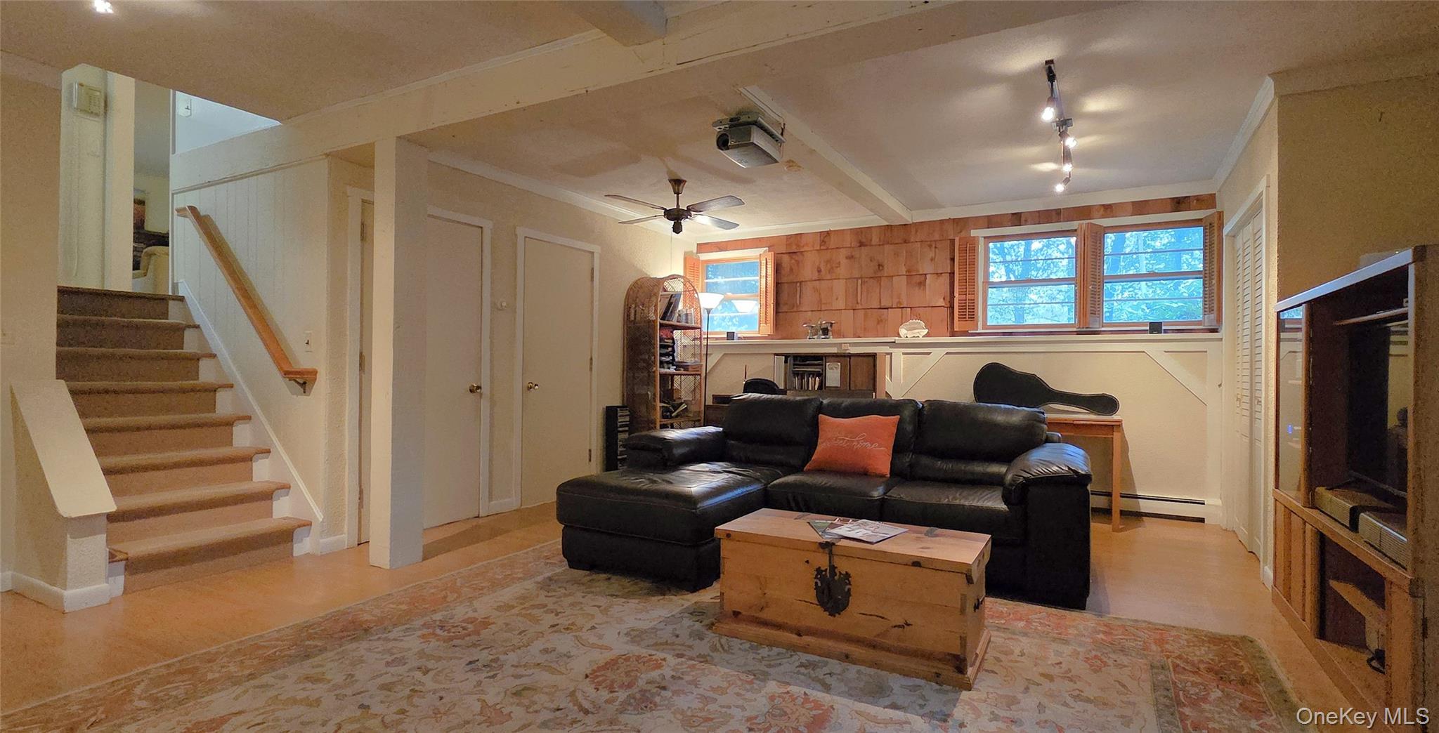 28 Carolyn Way, Somers, NY 10589