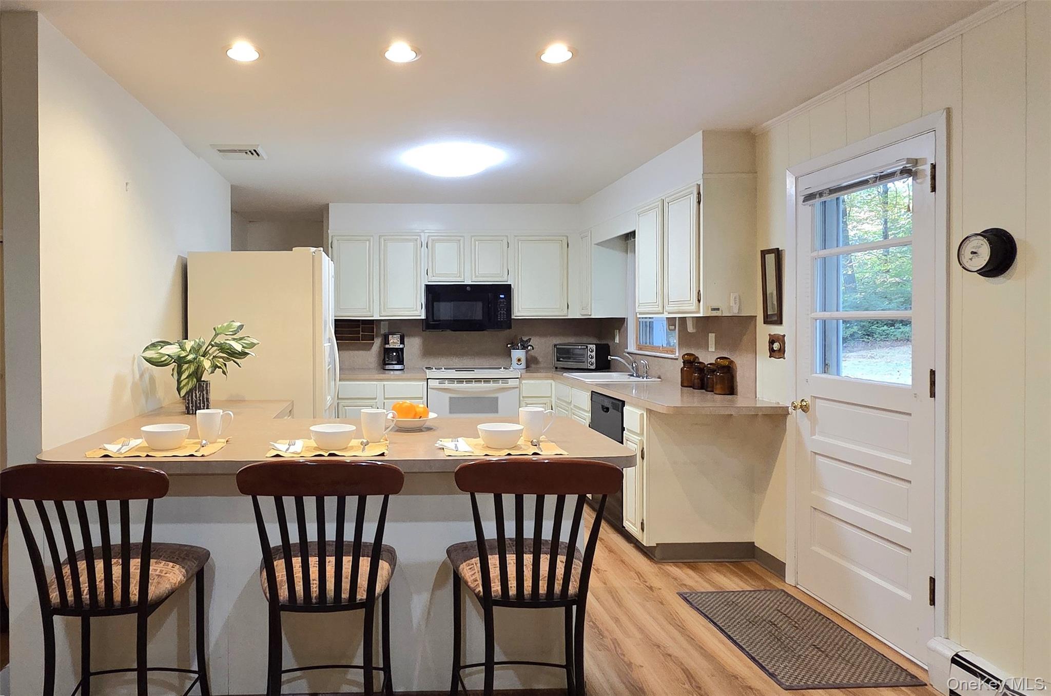 28 Carolyn Way, Somers, NY 10589