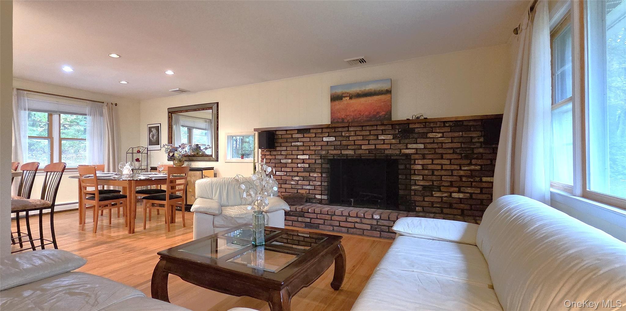 28 Carolyn Way, Somers, NY 10589