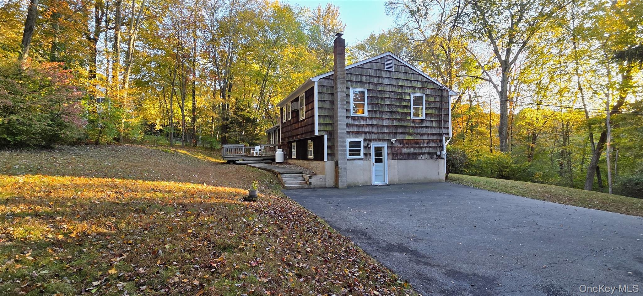 28 Carolyn Way, Somers, NY 10589