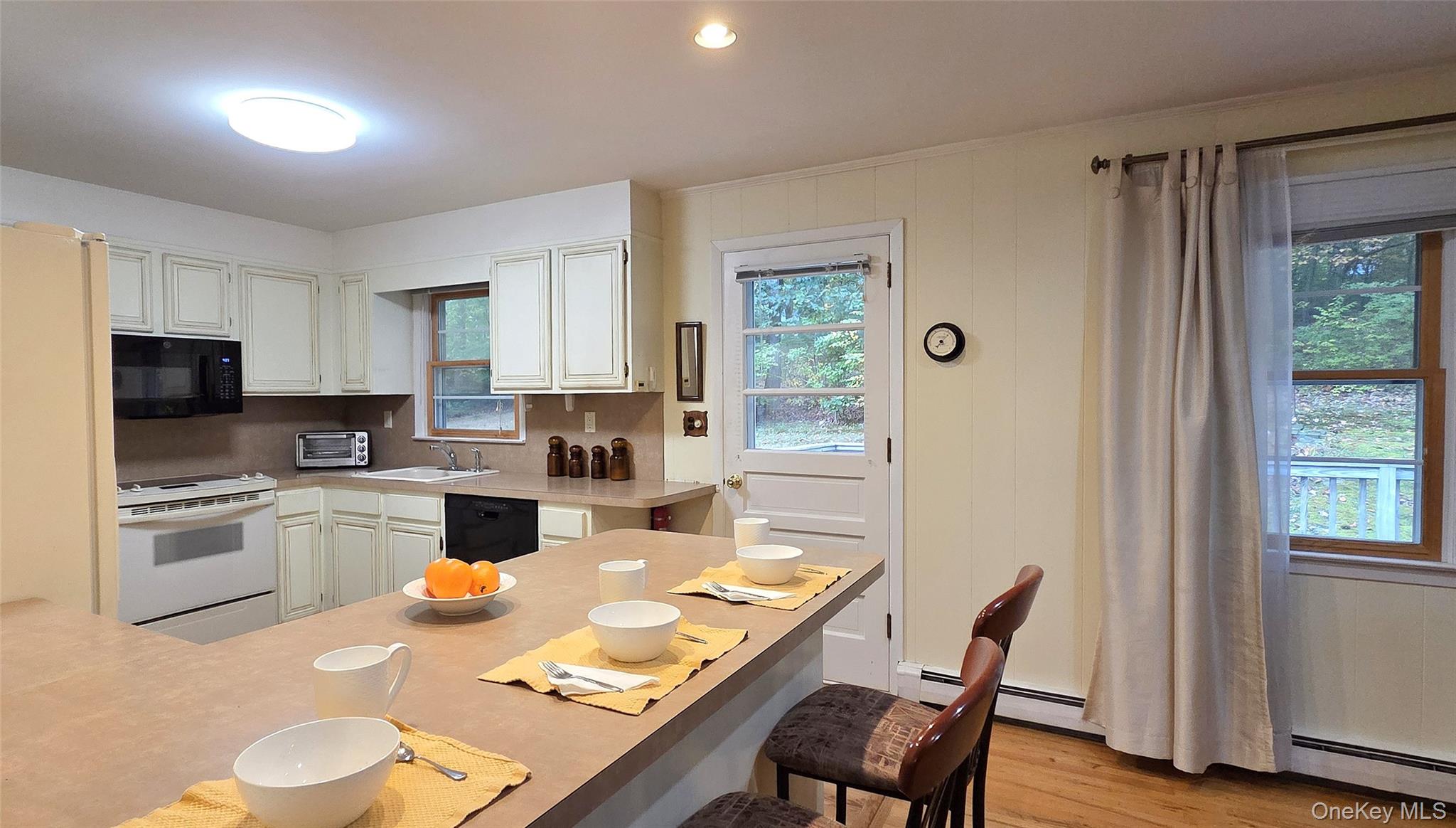 28 Carolyn Way, Somers, NY 10589