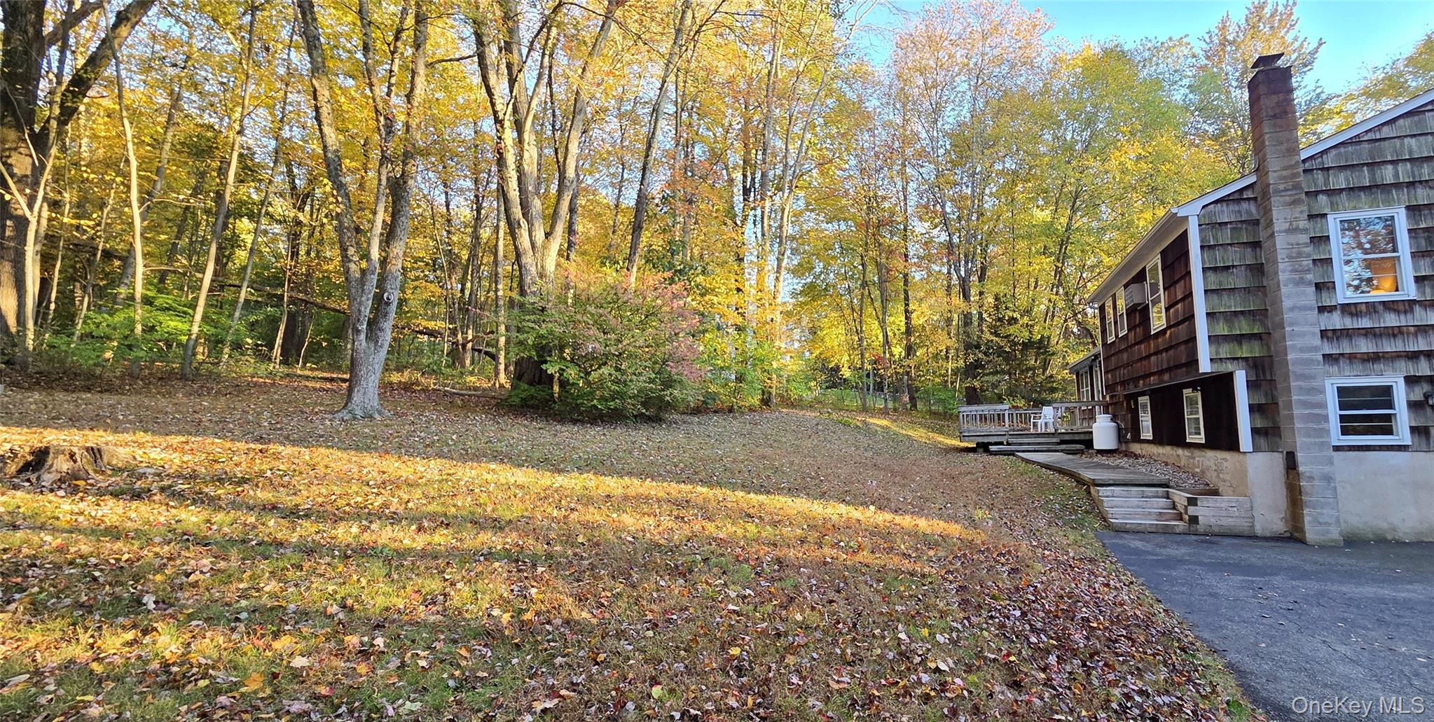 28 Carolyn Way, Somers, NY 10589