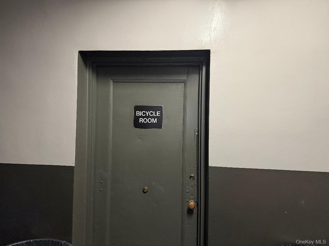 83-40 Austin Street # 4L, Kew Gardens, NY 11415