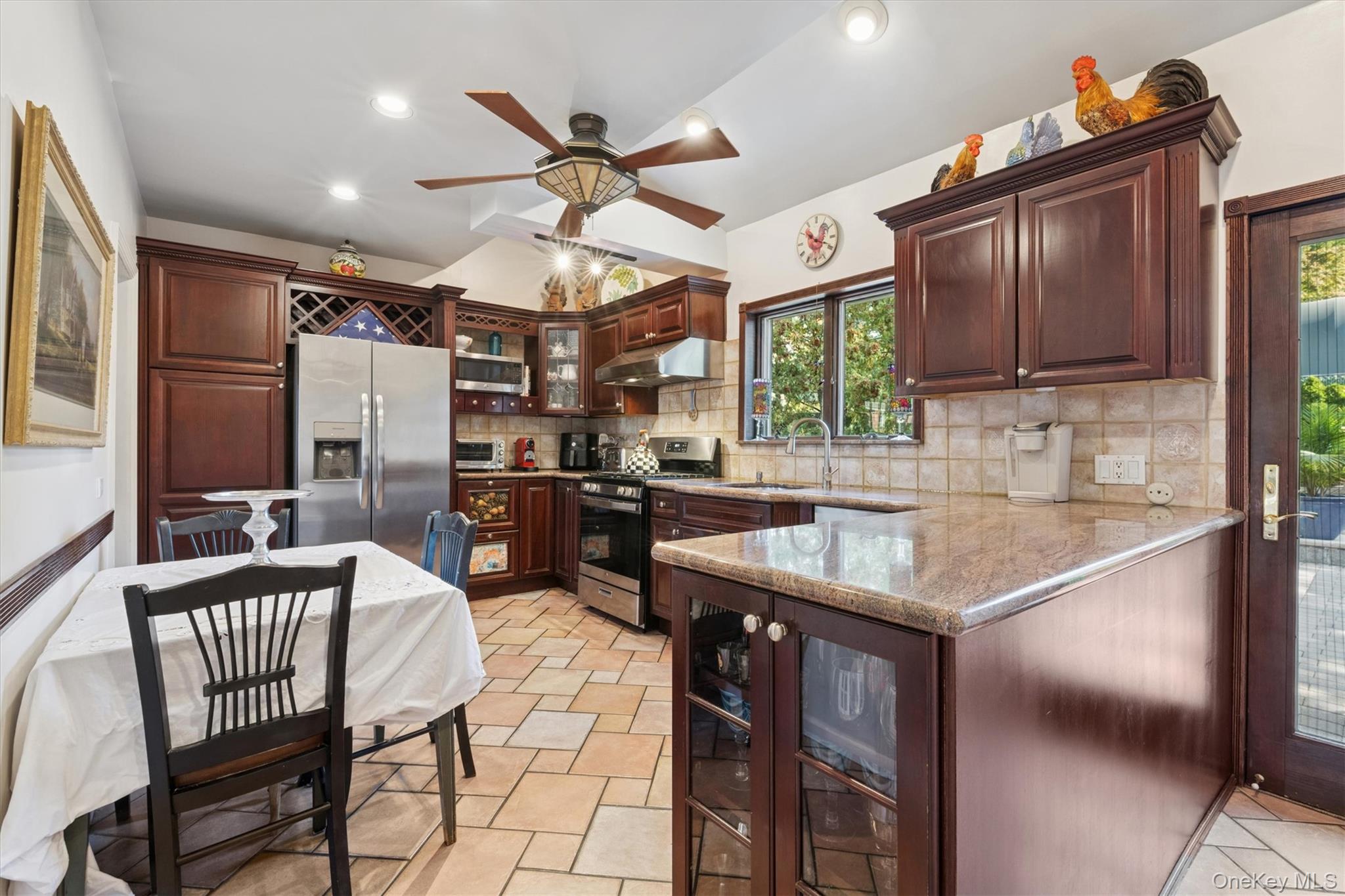 5211 Redfield Street, Douglaston, NY 11362