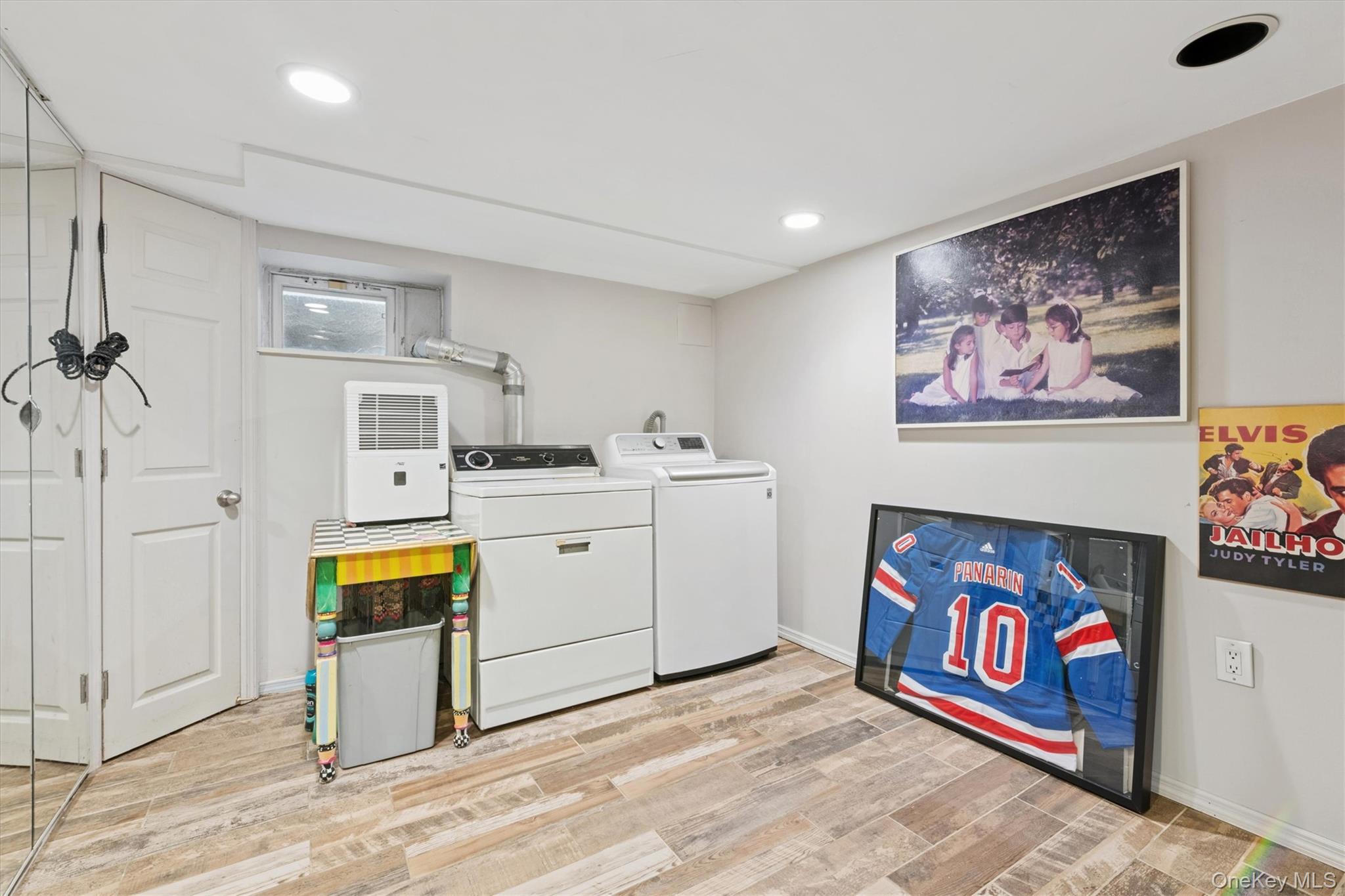 5211 Redfield Street, Douglaston, NY 11362