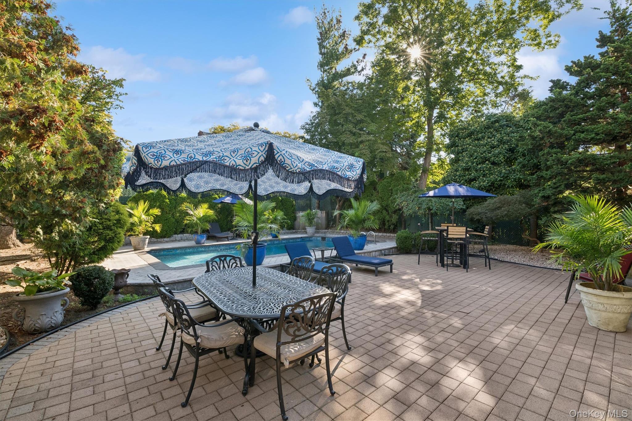 5211 Redfield Street, Douglaston, NY 11362