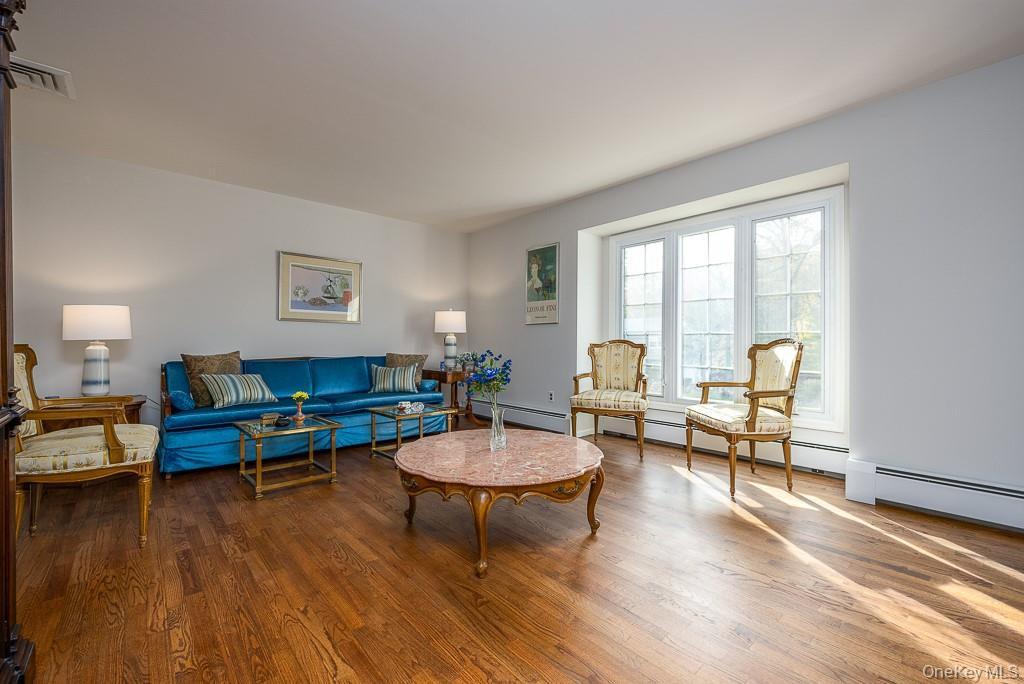 3 Spirea Lane, New City, NY 10956