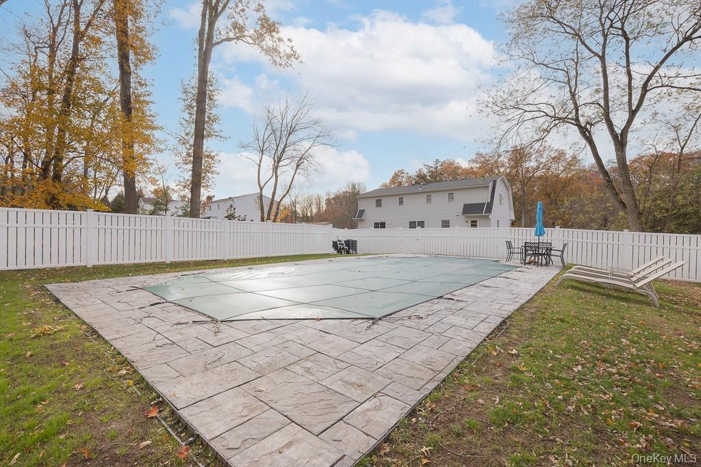 3 Spirea Lane, New City, NY 10956