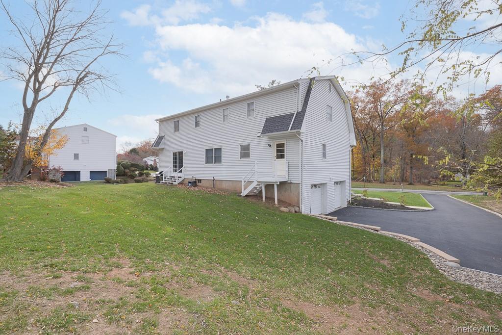 3 Spirea Lane, New City, NY 10956