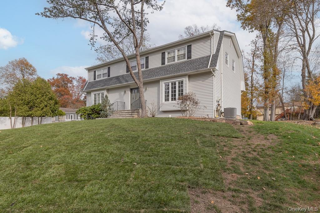 3 Spirea Lane, New City, NY 10956