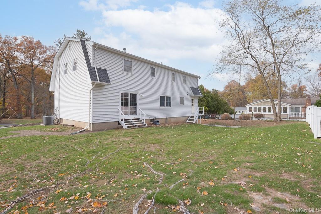 3 Spirea Lane, New City, NY 10956