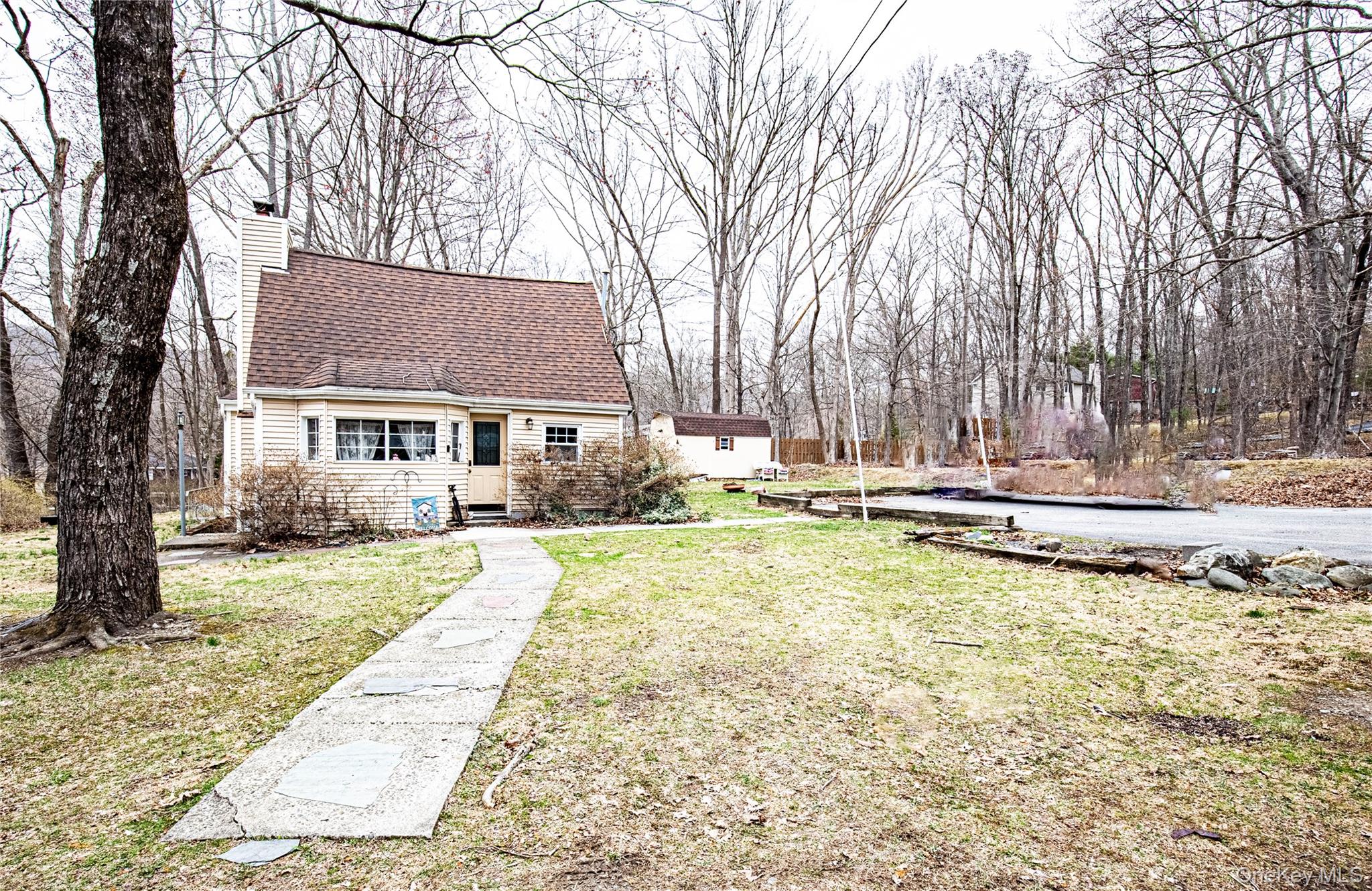 67 Grove Street, Greenwood Lake, NY 10925