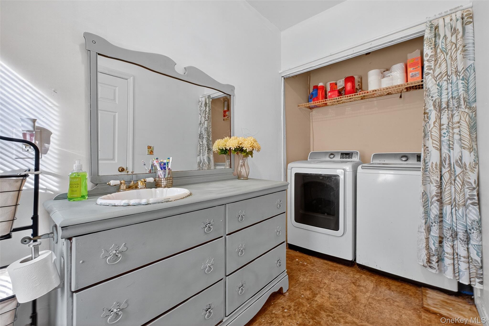 17 Fishkill Hook Road, Hopewell Junction, NY 12533