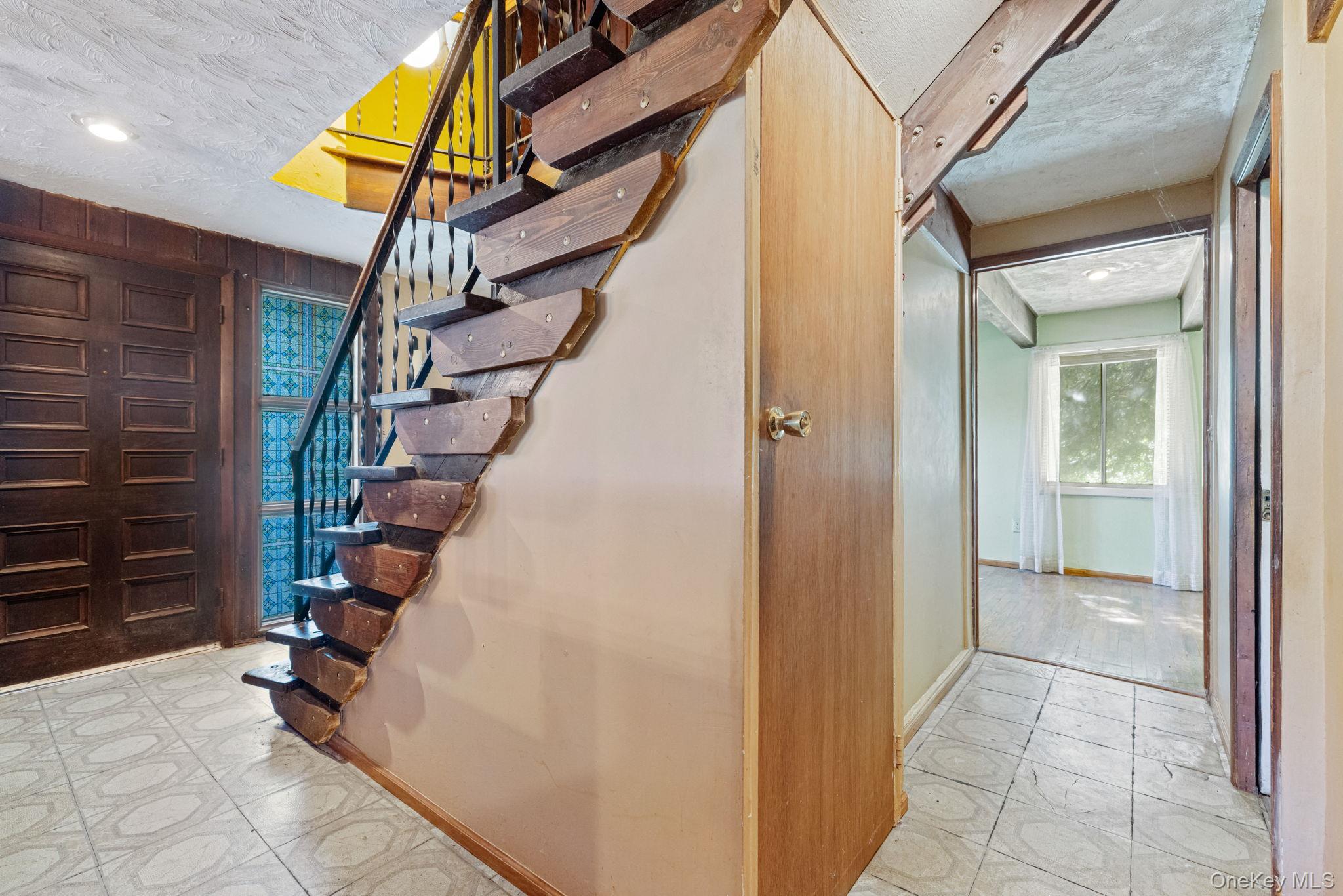 20 Badger Street, New City, NY 10956