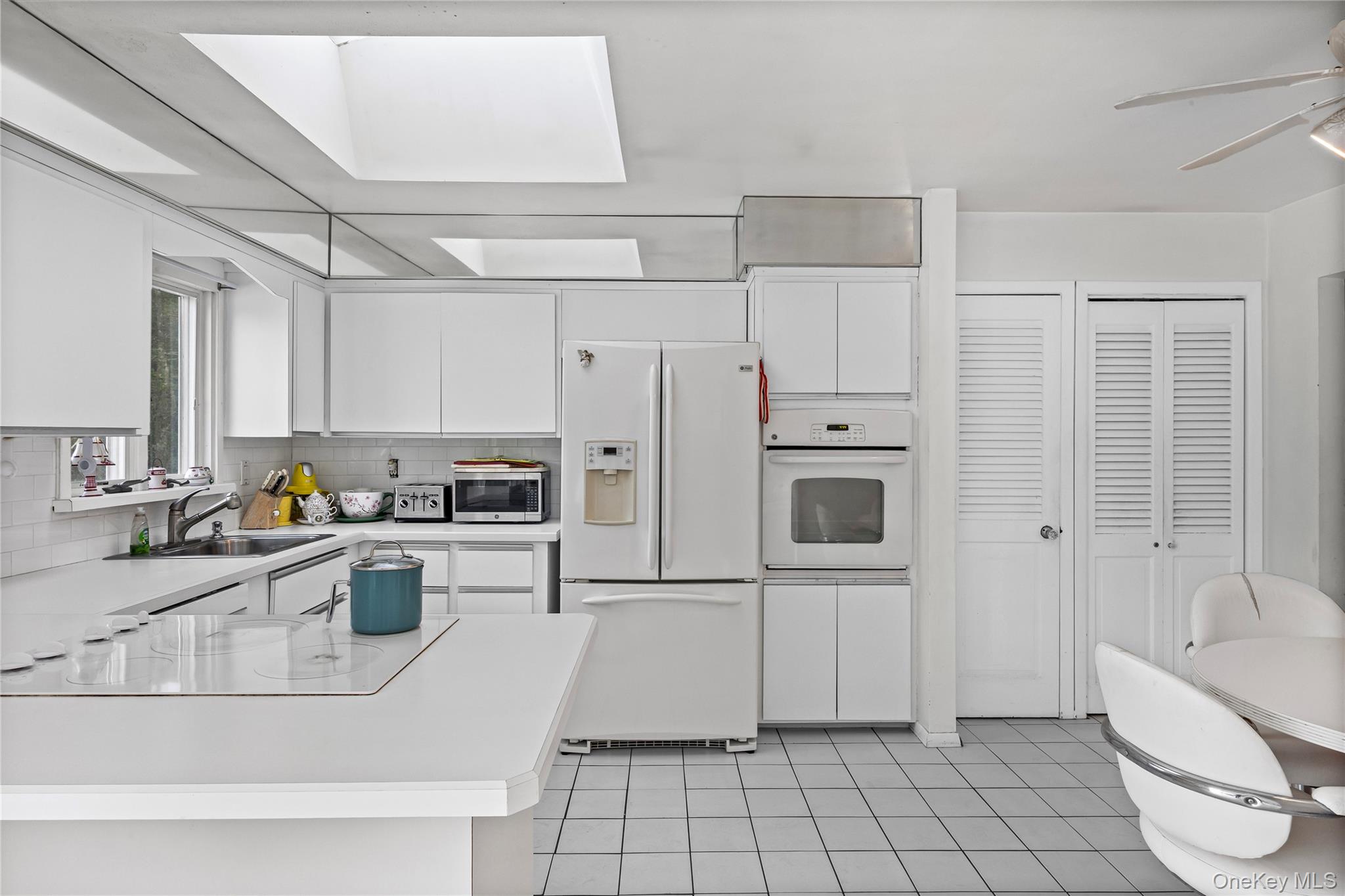 5 Roy Drive, Nesconset, NY 11767