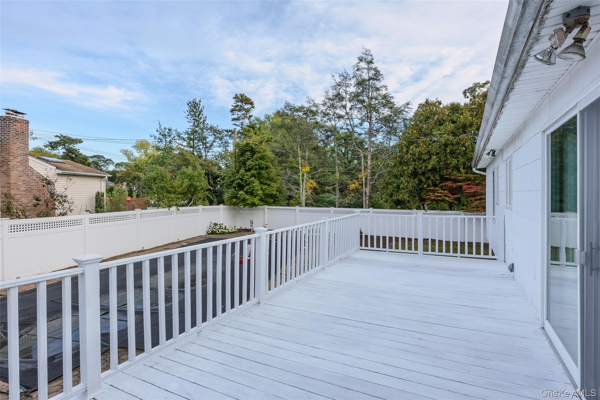 5 Roy Drive, Nesconset, NY 11767