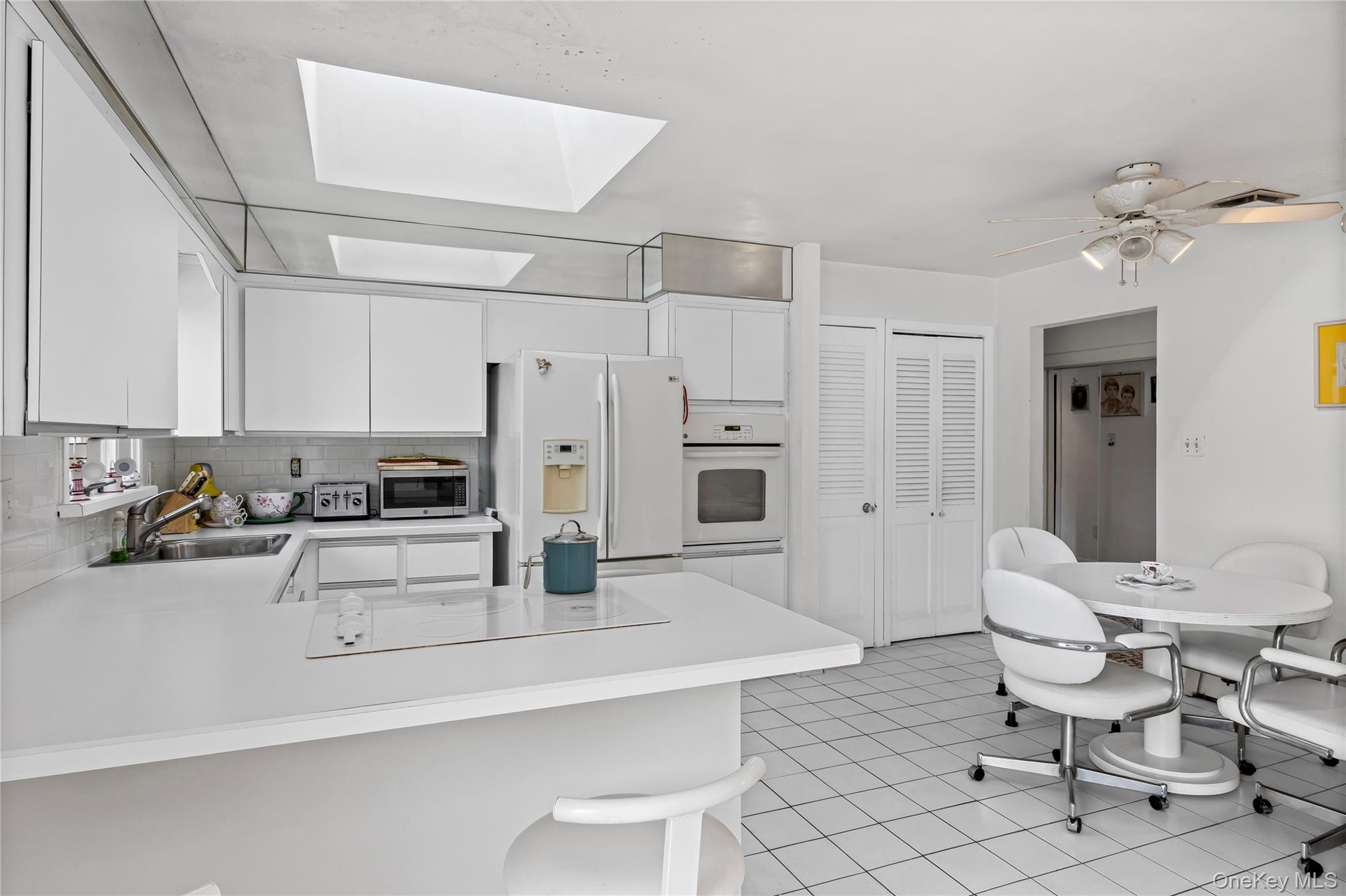 5 Roy Drive, Nesconset, NY 11767