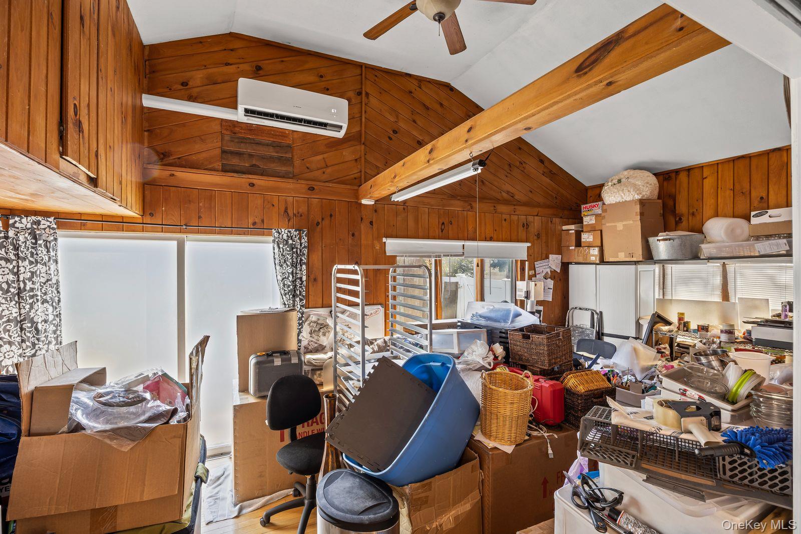 375 Oakland Avenue, Central Islip, NY 11722