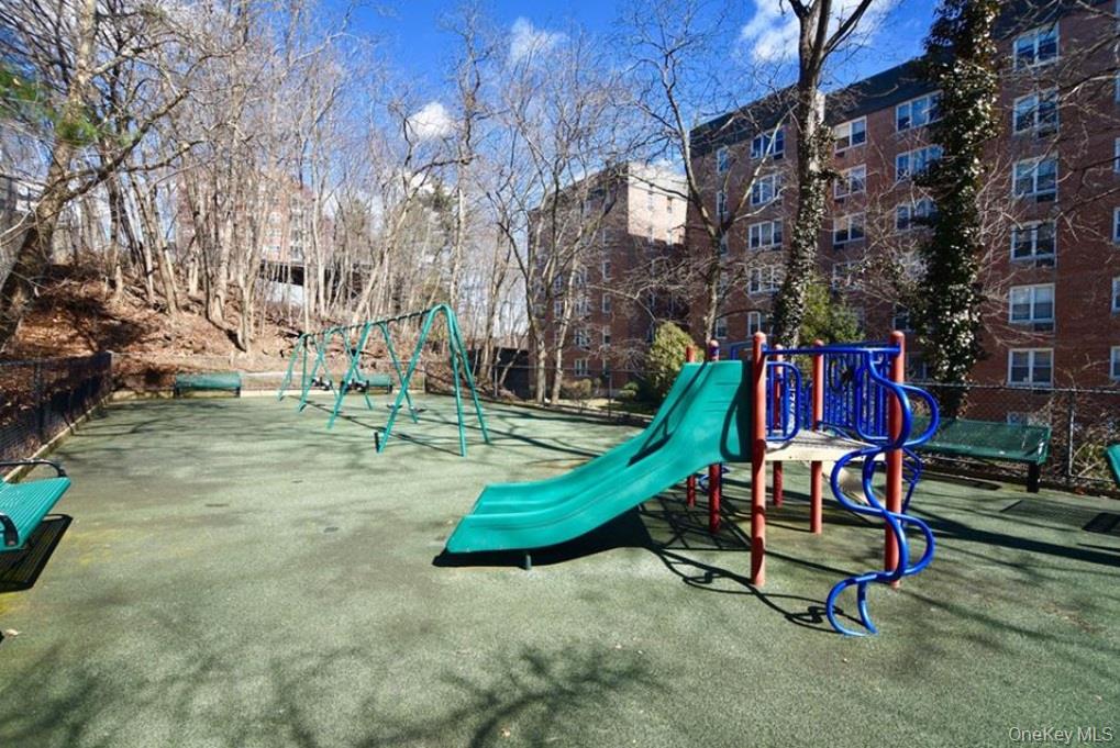 2 Sadore Lane # 1R, Yonkers, NY 10710