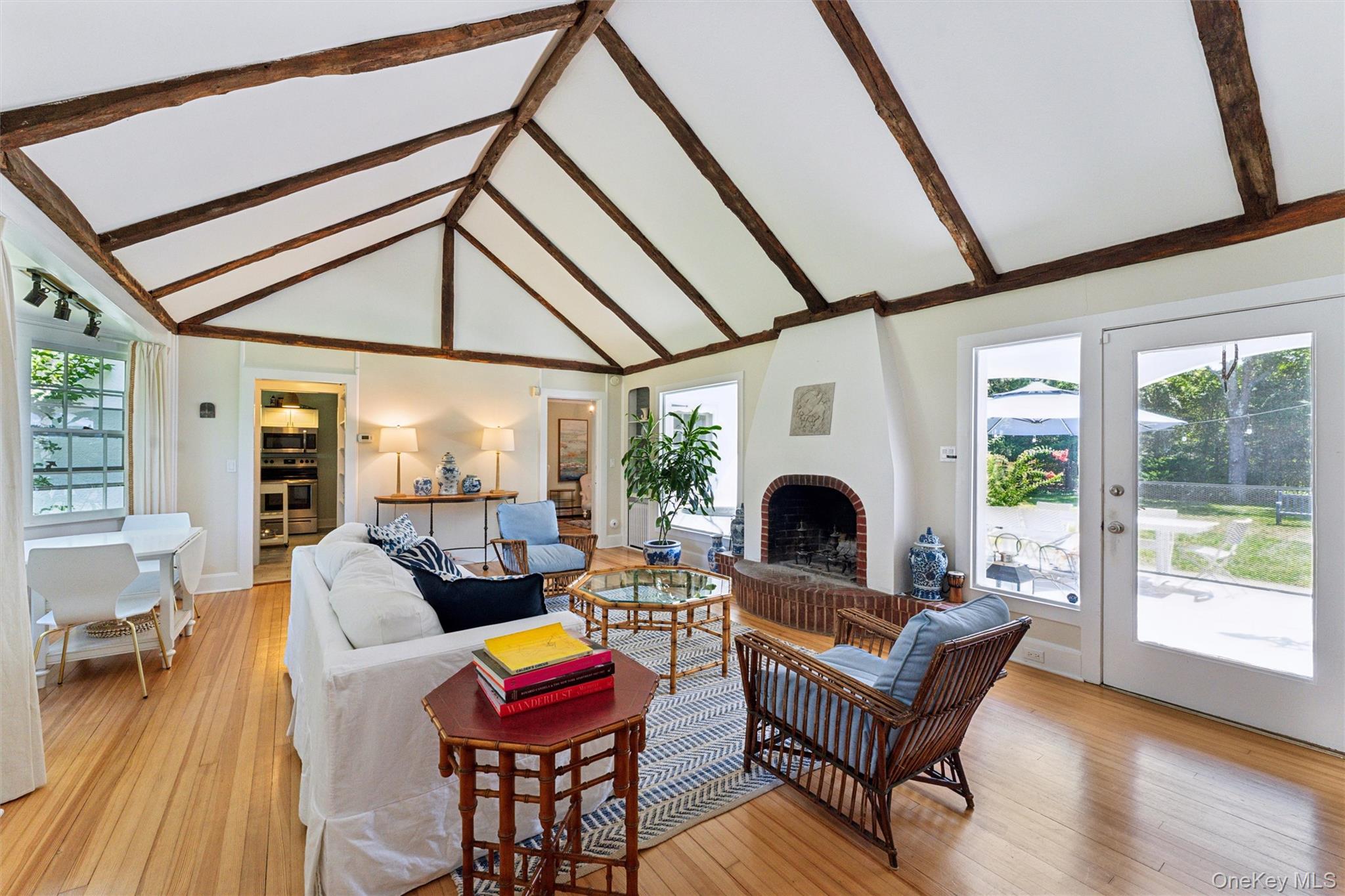 35 Sheppard Street, Quiogue, NY 11978