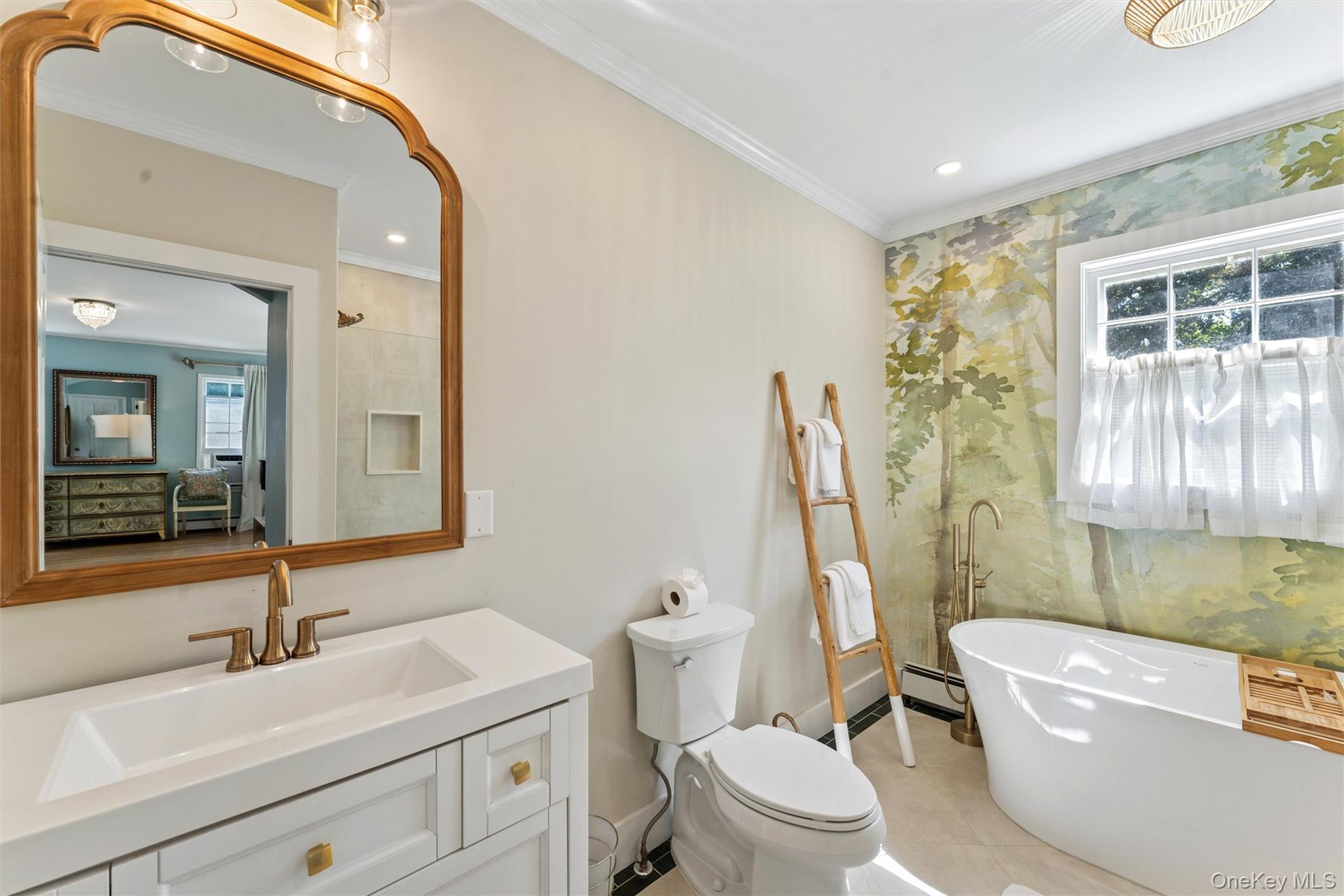 35 Sheppard Street, Quiogue, NY 11978