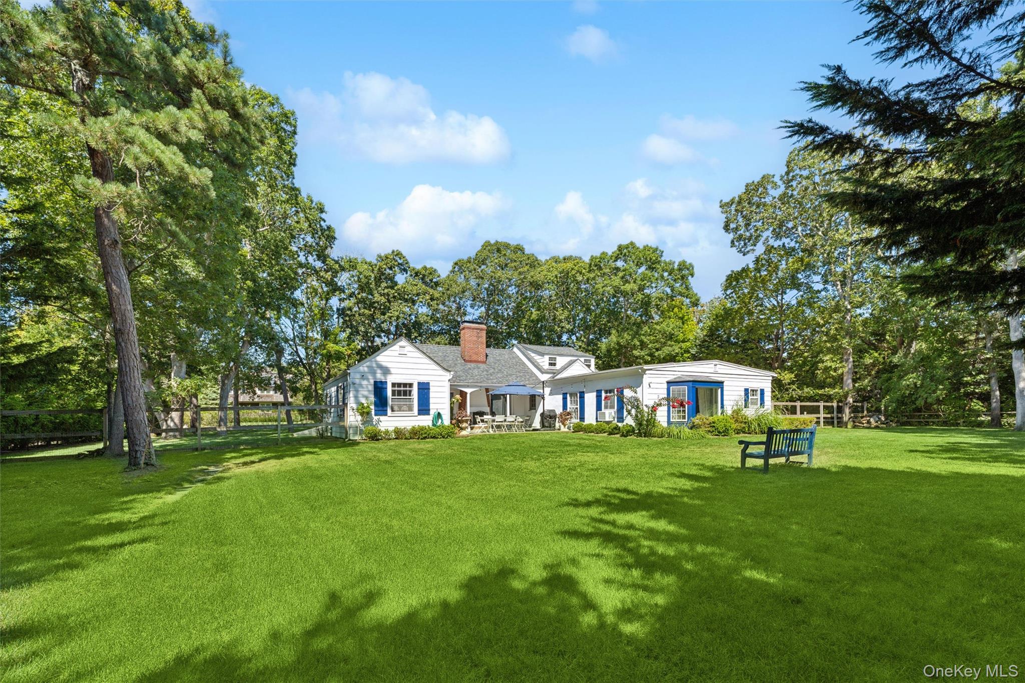 35 Sheppard Street, Quiogue, NY 11978