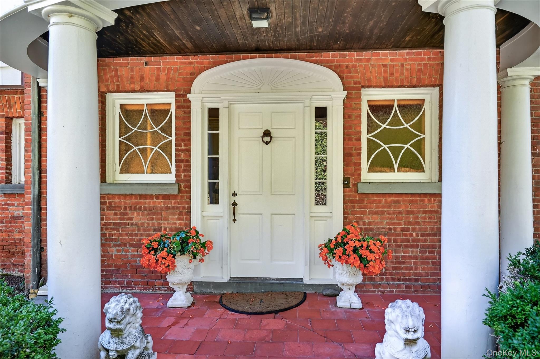 74 Tower Hill Loop E, Tuxedo Park, NY 10987