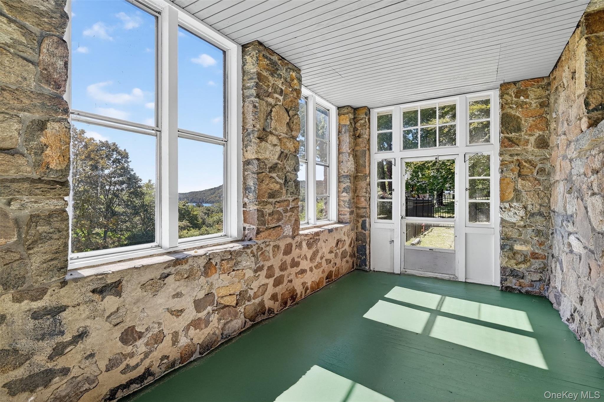 74 Tower Hill Loop E, Tuxedo Park, NY 10987